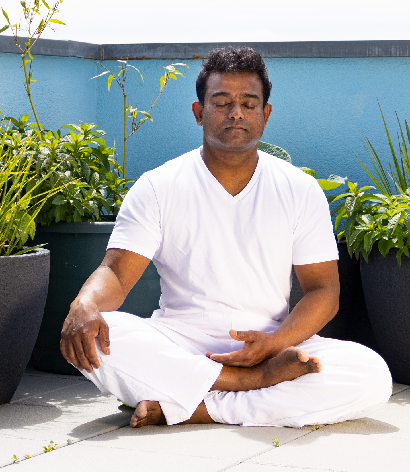 Bild: Pragash Irudayam: Meditation für Harmonie Bild: Pragash Irudayam: Meditation für Harmonie